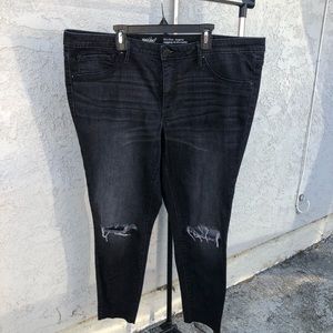 Target Mossimo Mid Rise Black Wash Raw Hem Jegging